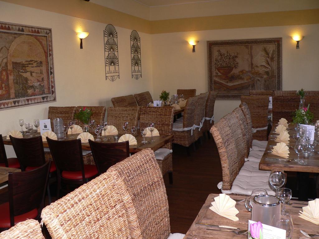 Raffelberger Hof Hotel Mülheim an der Ruhr Екстериор снимка